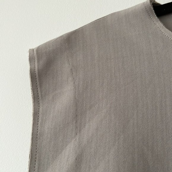 JEANSWEST Metallic Mustard Gold Turtleneck Sweater NWT - Picture 6 of 9